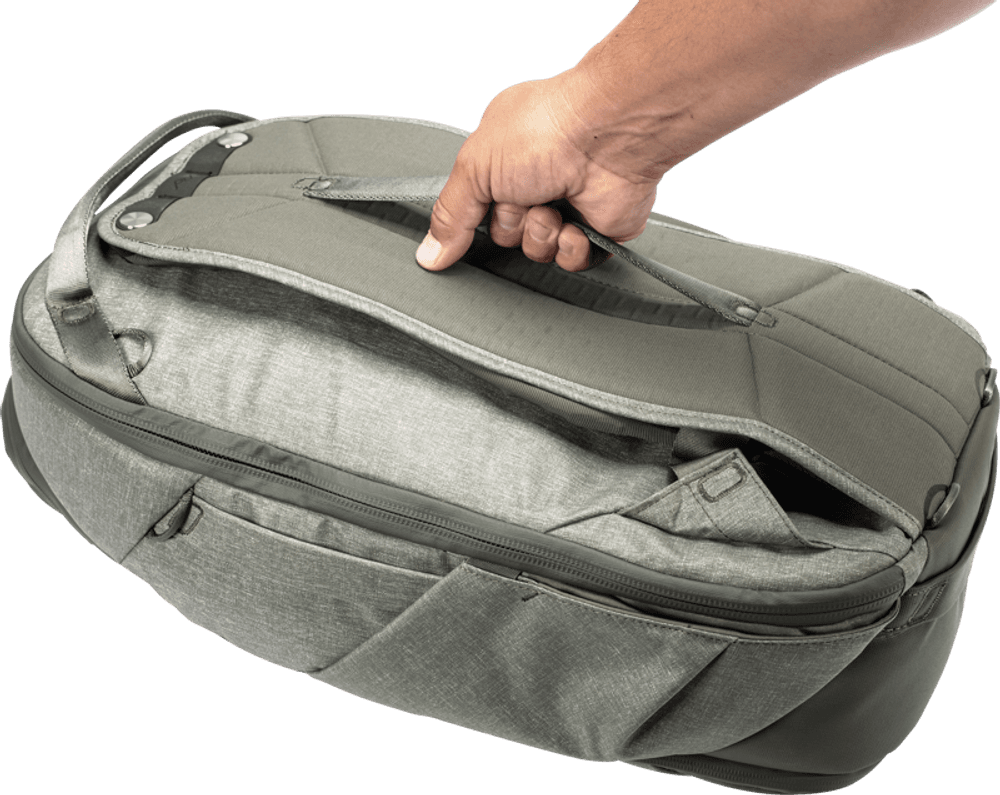 Peak Design Travel Backpack 30L // Sage