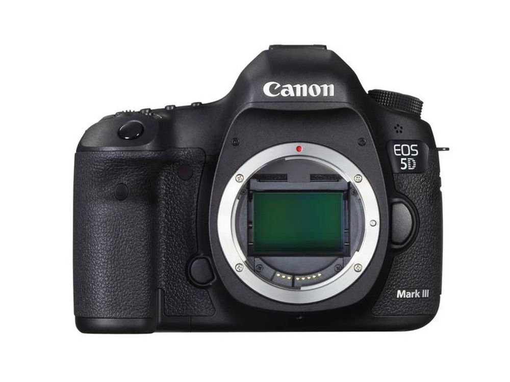 Canon  5D mark III m BG-E11 grep brukt