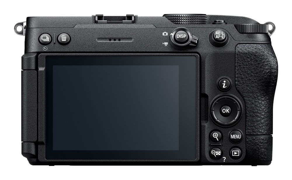 Nikon Z5IIc Sort + NIKKOR Z 24-200mm f/4-6.3 VR 