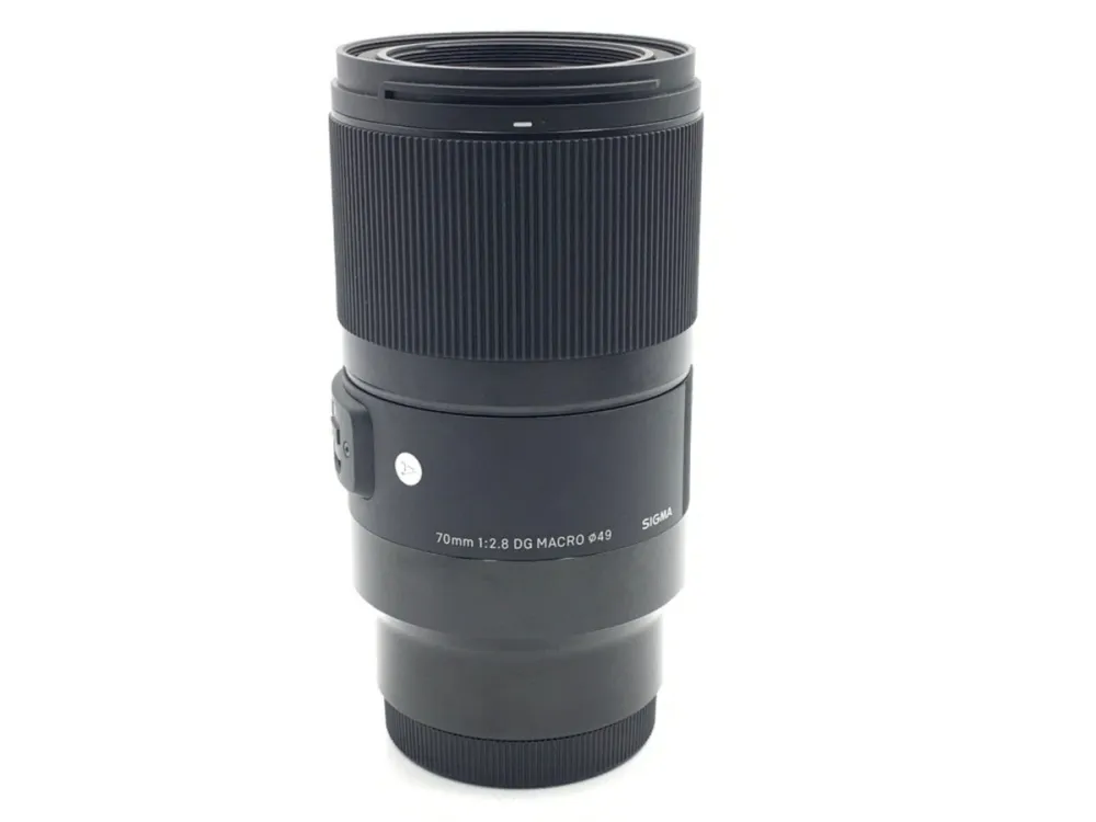 Sigma 70 mm1:2.8 DG Macro Sony FE Brukt