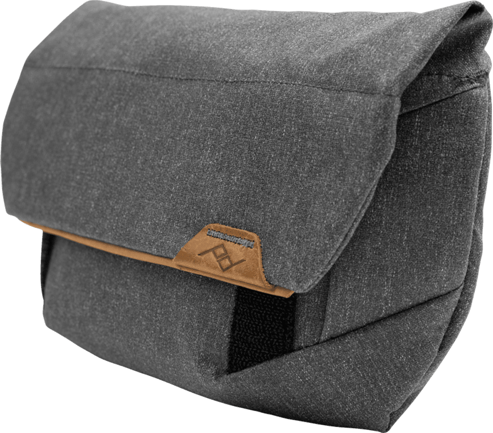 Peak Design The Field Pouch v2 // Charcoal