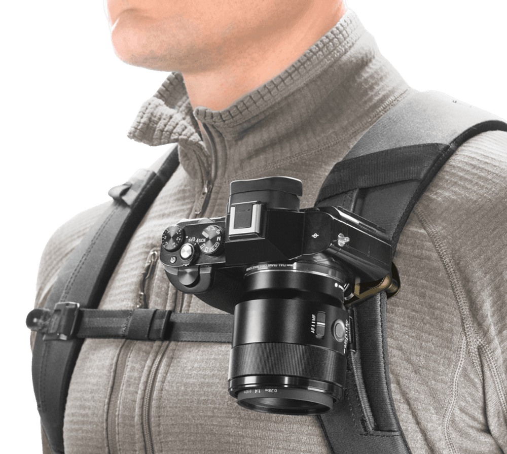 Peak Design Capture Camera Clip (v3) with Standard plate I Kelp