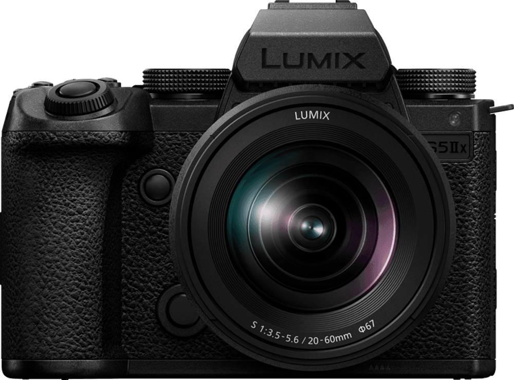 Panasonic Lumix S5IIx + Lumix S 20-60mm f/3.5-5.6